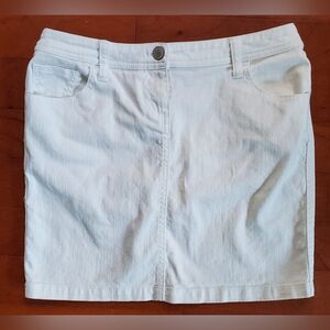 New York & Company White Denim Mini Skirt Size 2
